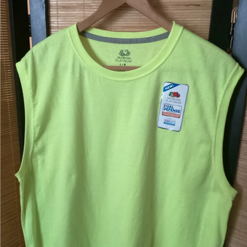 NWT Fruit of the Loom Platinum Neon Yellow Tee Sz L sleeveless crew neck
